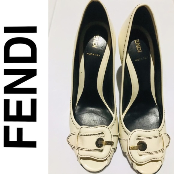 Fendi Shoes - Fendi Buckle heels cream